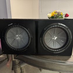 Kicker Comp R 12s