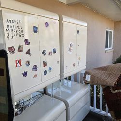 Free Mid Century Modern bedroom End tables With Lighting.. 