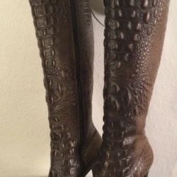 MAX AZRIA Brown Leather Crocodile Print Boots