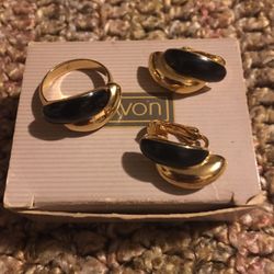 Vintage Avon Clip-On Earrings and Ring Set 