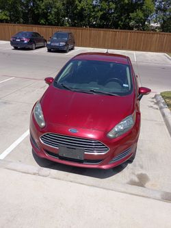 2015 Ford fiesta