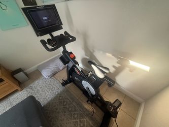 Spin bike