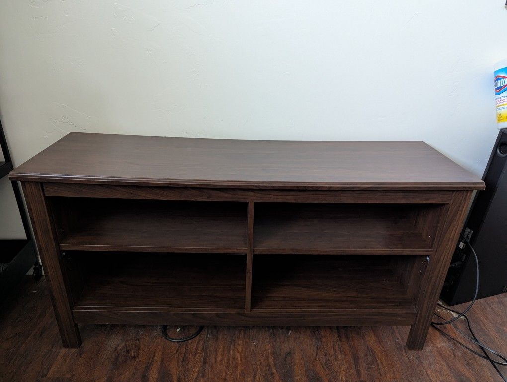 TV entertainment console/ table