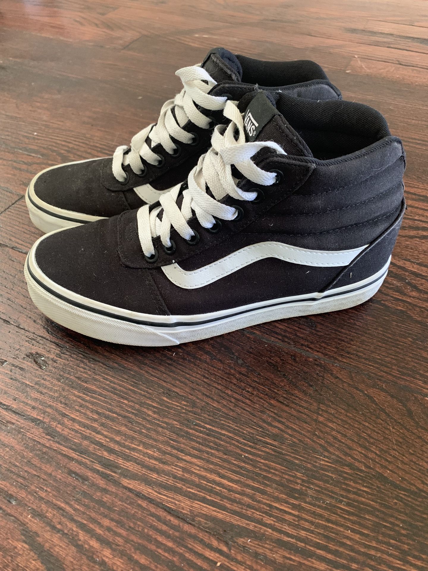 Vans Sk8 Hi Shoes Womens 6 Black White High Top Casual Skater Sneaker