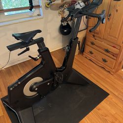 Tacx Neo Smart Bike