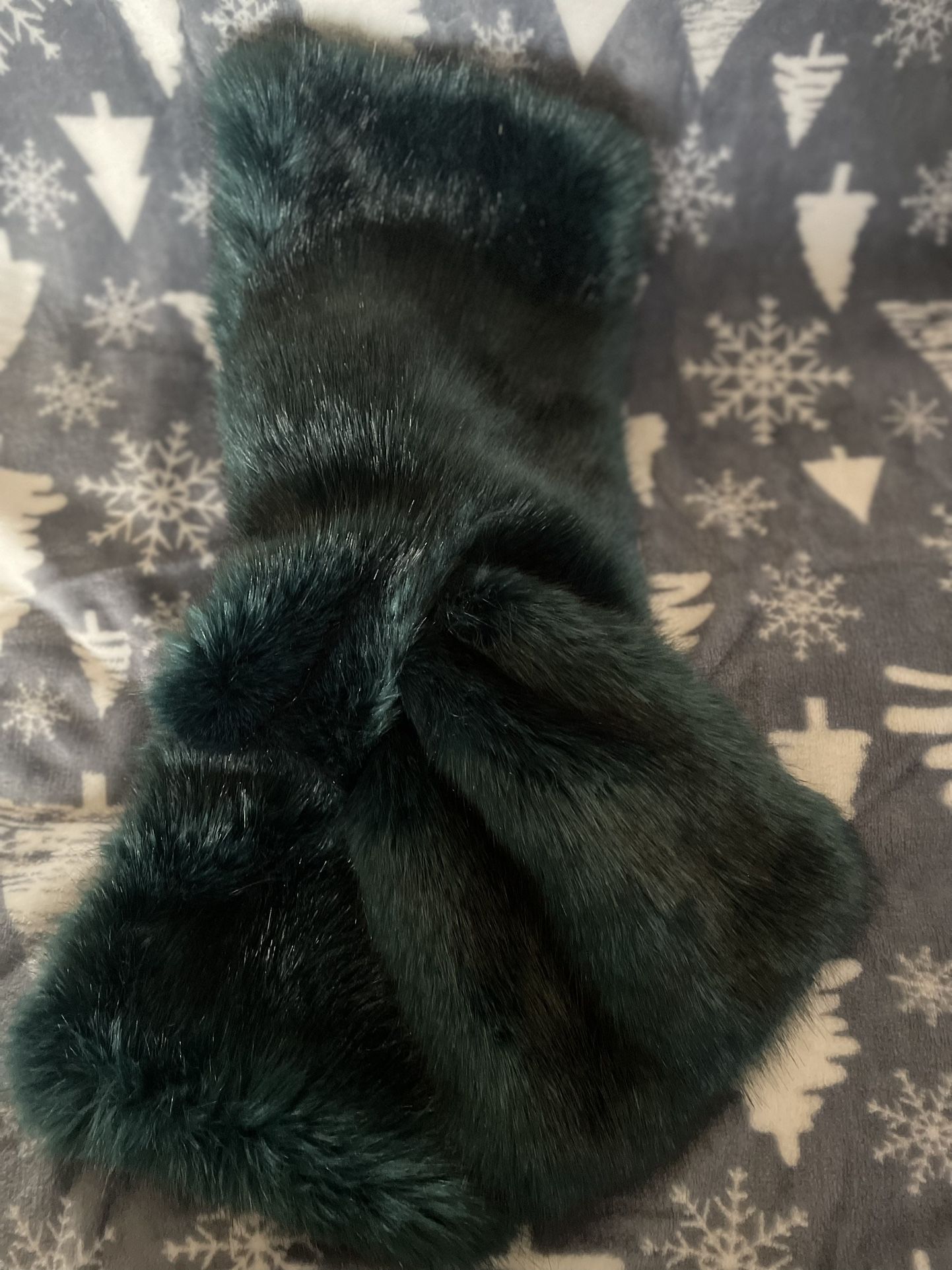 Laundry by Shelli Segal Faux Fur Wrap