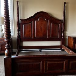 Drexel Heritage Bedroom Set - Cal-King