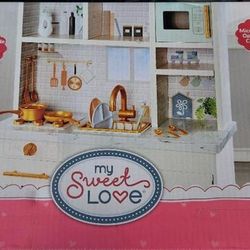 NEW! White Kitchen for Kids, Accessories Included