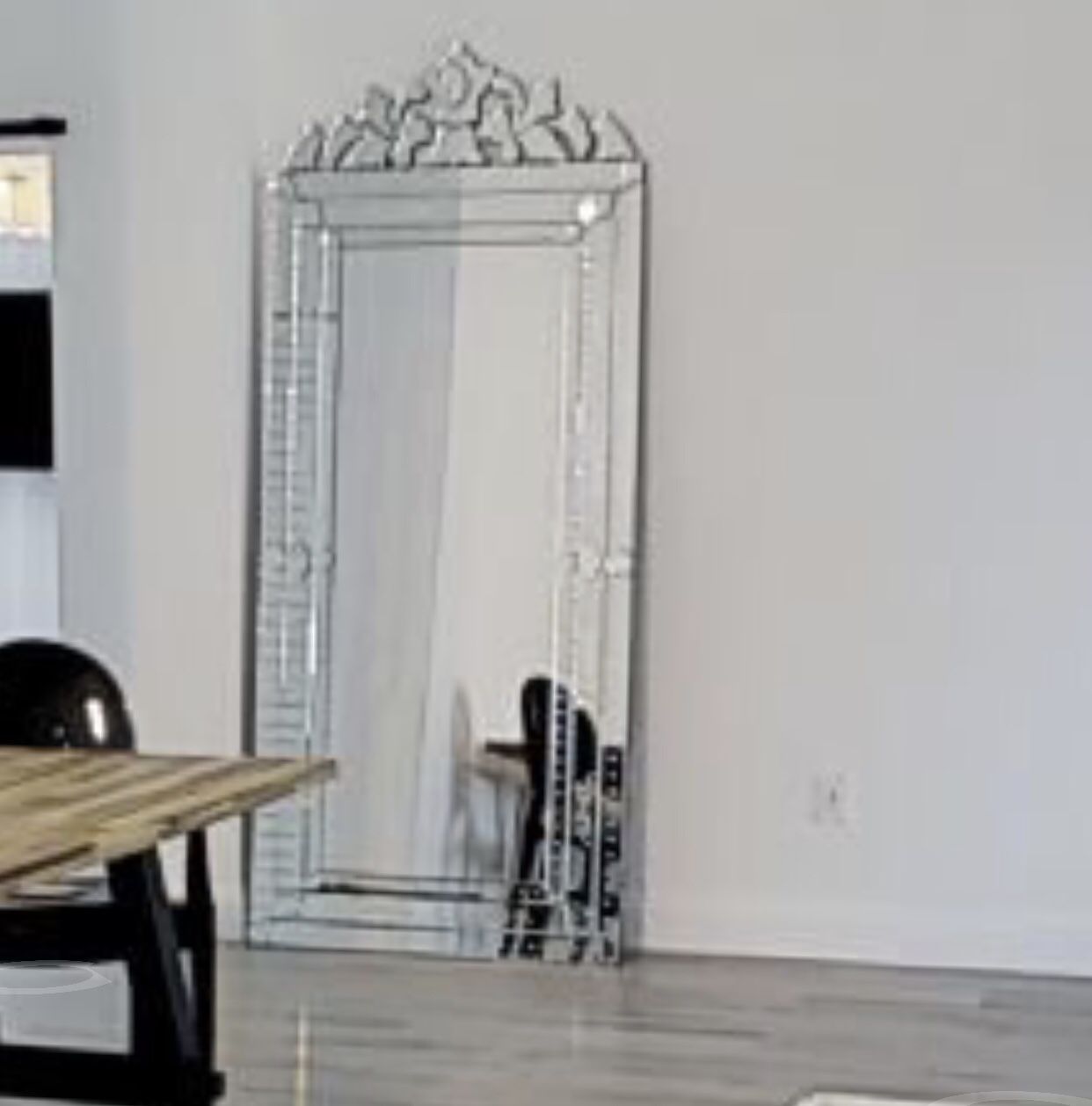 Modani mirror for Sale in Miami Beach FL OfferUp