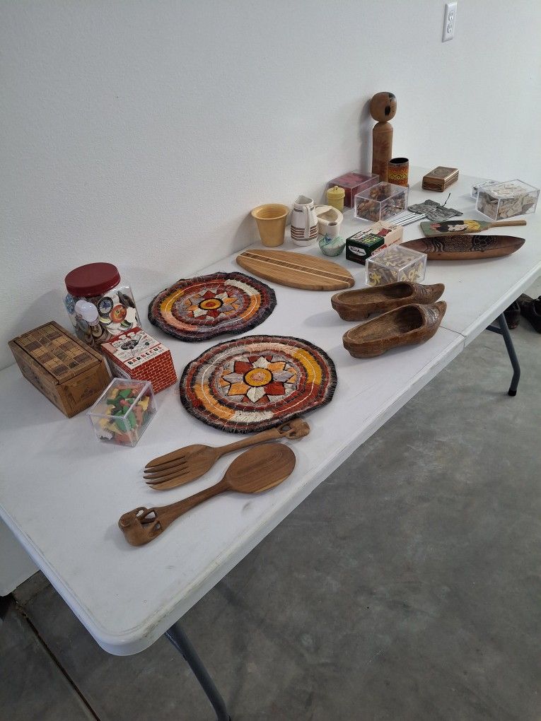 antique and vintage items, entire lot for $60 great deal must see!