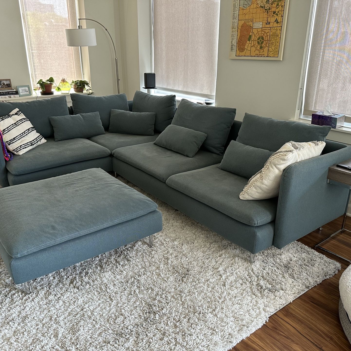 Ikea Soderhamn Sectional + Ottoman for Sale in Milwaukee, WI - OfferUp