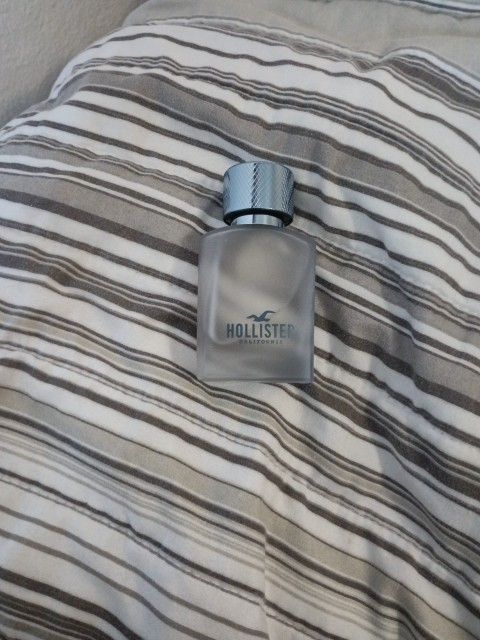 Hollister Cologne