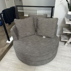 Swivel Accent Chair
