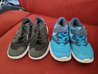 Nike shoes kids size 1.5