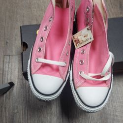 Converse Men Shoes Size 6