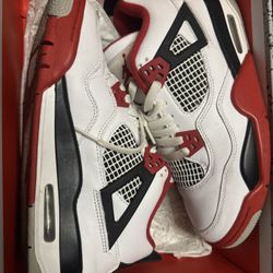 Jordan 4’s