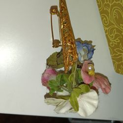 Posey Holder Filigree Brooch 