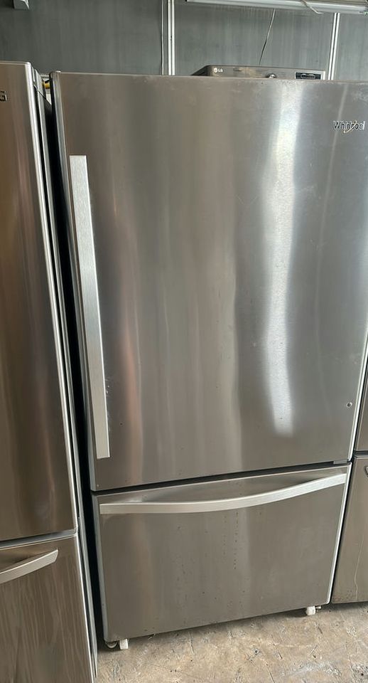 Whirlpool Stainless Steel Bottom Freezer Fridge