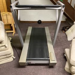 MUST GO!! Pro Form 785 Treadmill