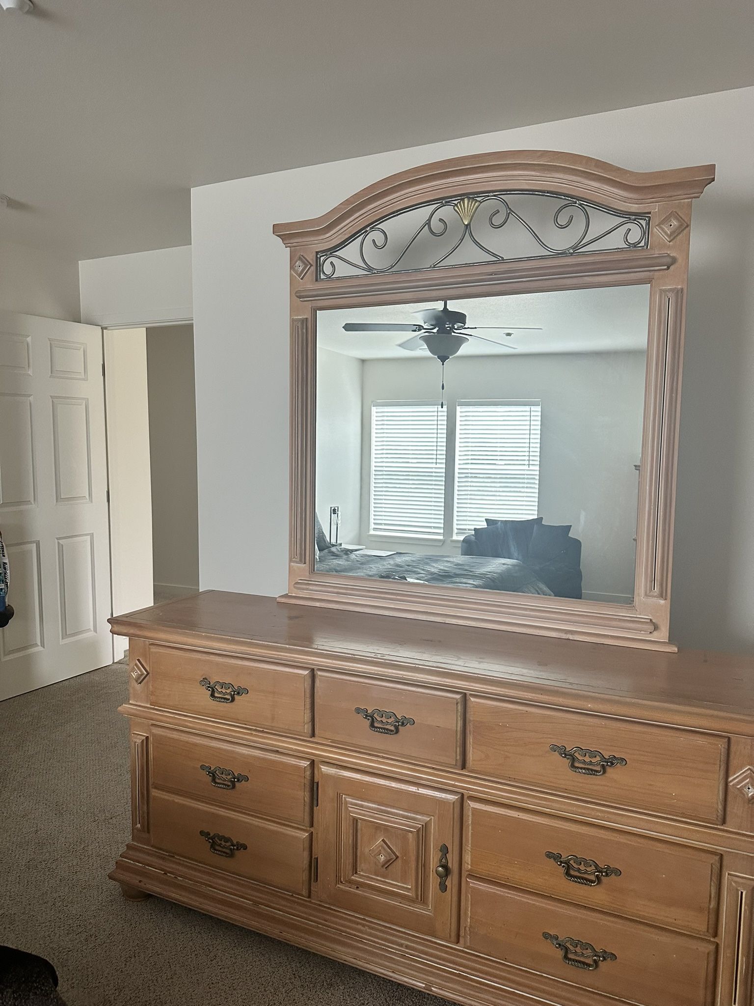 Solid Wood Bedroom Set – Five-Drawer Chest + Dresser with Mirror