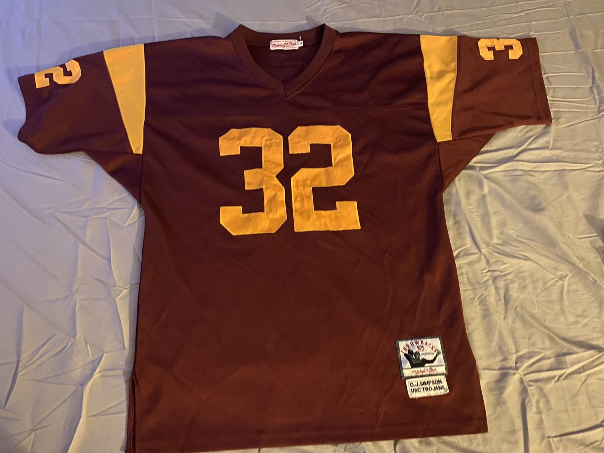 Michell And Ness Throwback OJ Simpson Usc #32 Jersey
