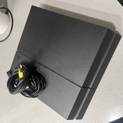 PS4 with all cords