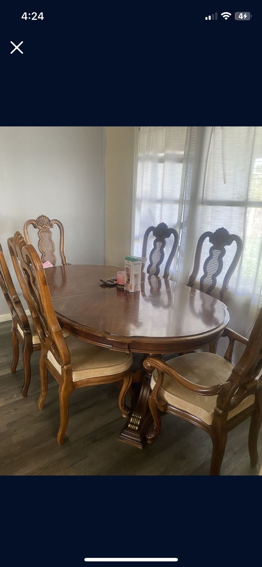Kitchen table