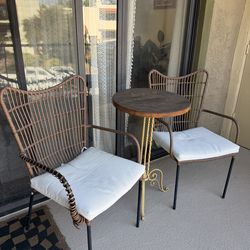 Outdoor Target chairs and upcycled table