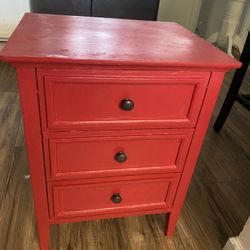 Dresser 