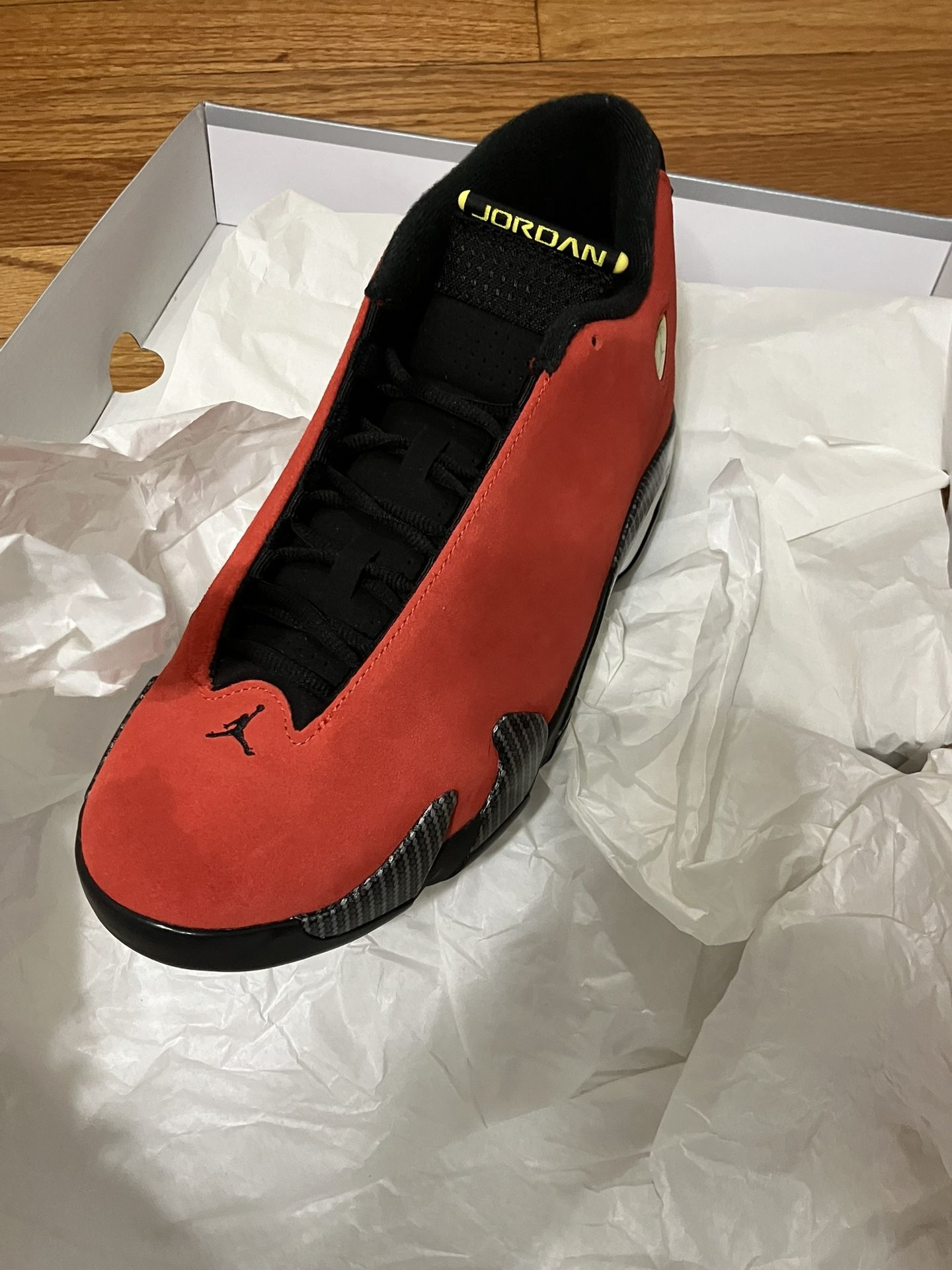 Jordan 14 Ferrari 