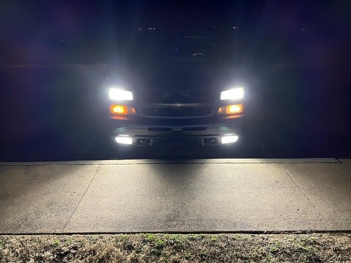 Automotive Led Headlight Fog Light Conversion Halogen To Led Conversion Bulbs, All Sizes And Style In Stock! Bright 6000k White In Color Luces