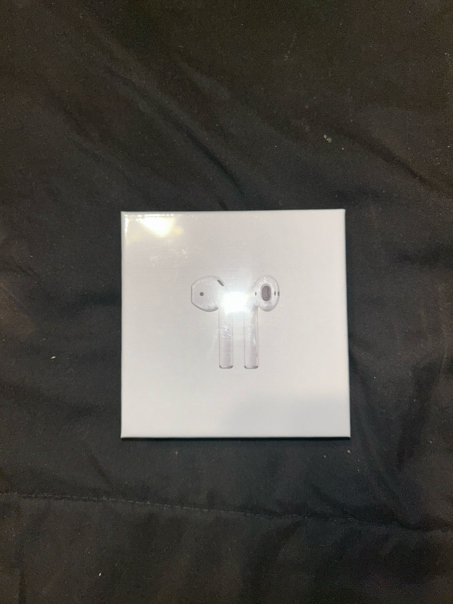 (BRAND NEW SEALED) AirPod 2