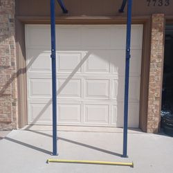 Power Rack With Pull Up Bar