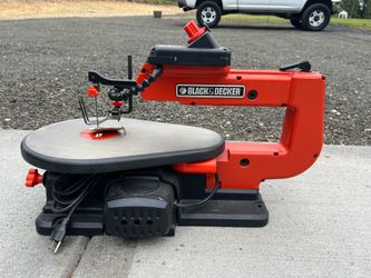 BRAND NEW Black & Decker Scroll Saw