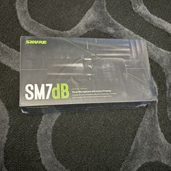 Shure SM7DB Microphone