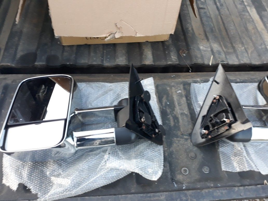 Extended tow mirrors Ford F-150