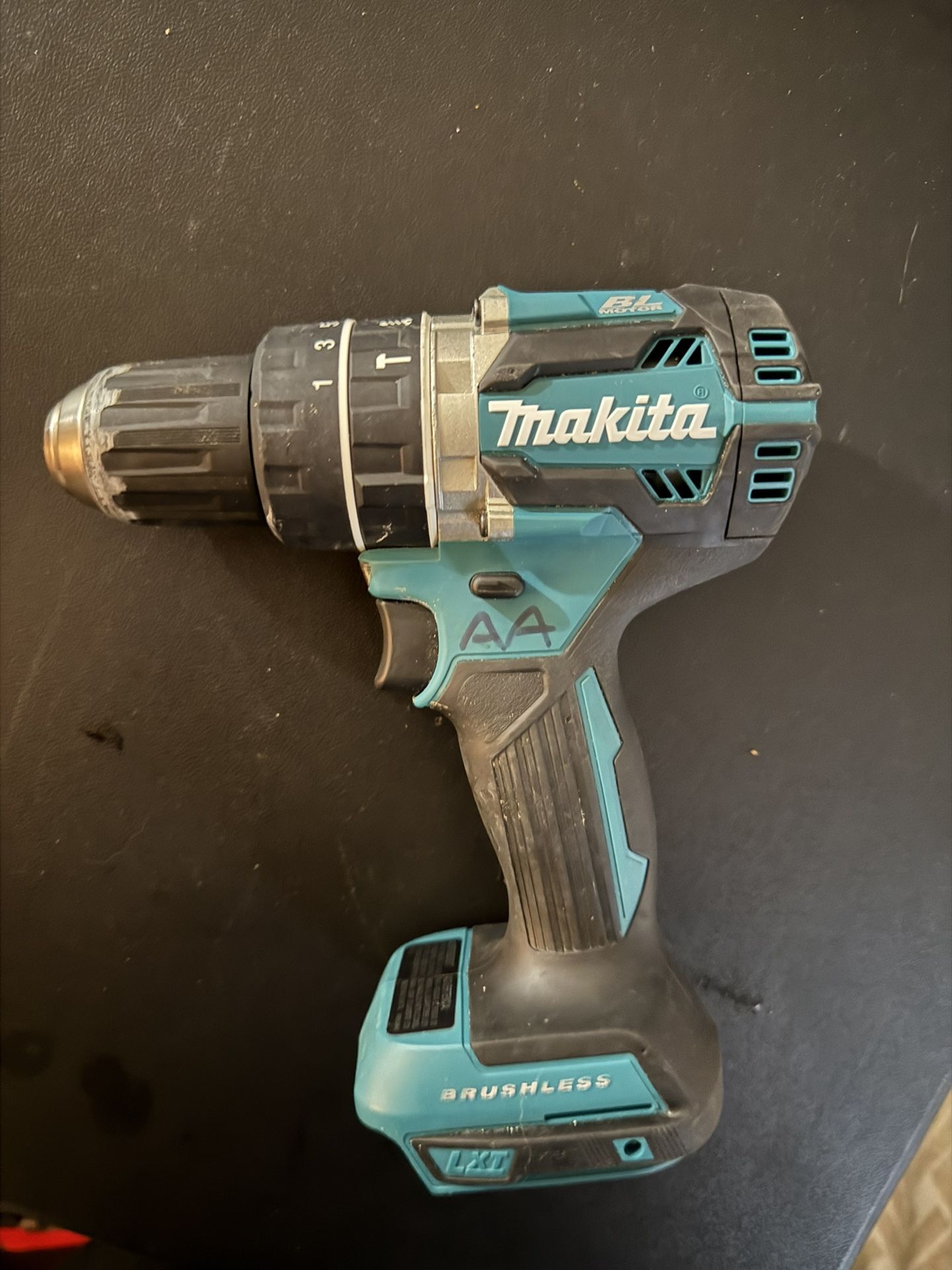 18V LXT Makita Drill