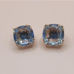 Vintage Emmons Clip on Earrings
glass , goldtone 