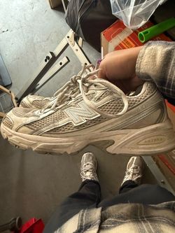 New Balance 740 Sneakers 6.5 woman’s