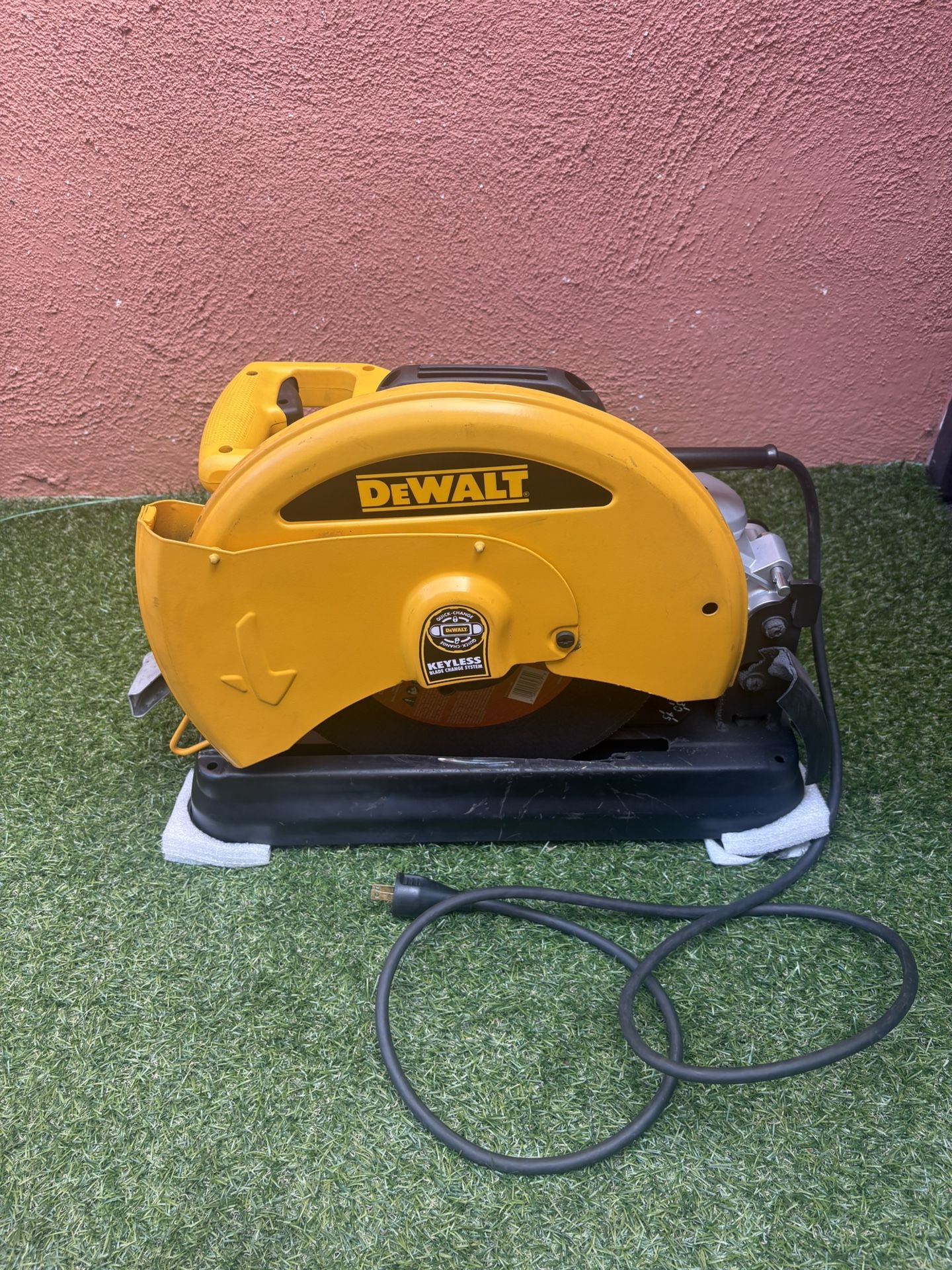 DEWALT 15 Amp Corded 14 in. Cut-Off Saw