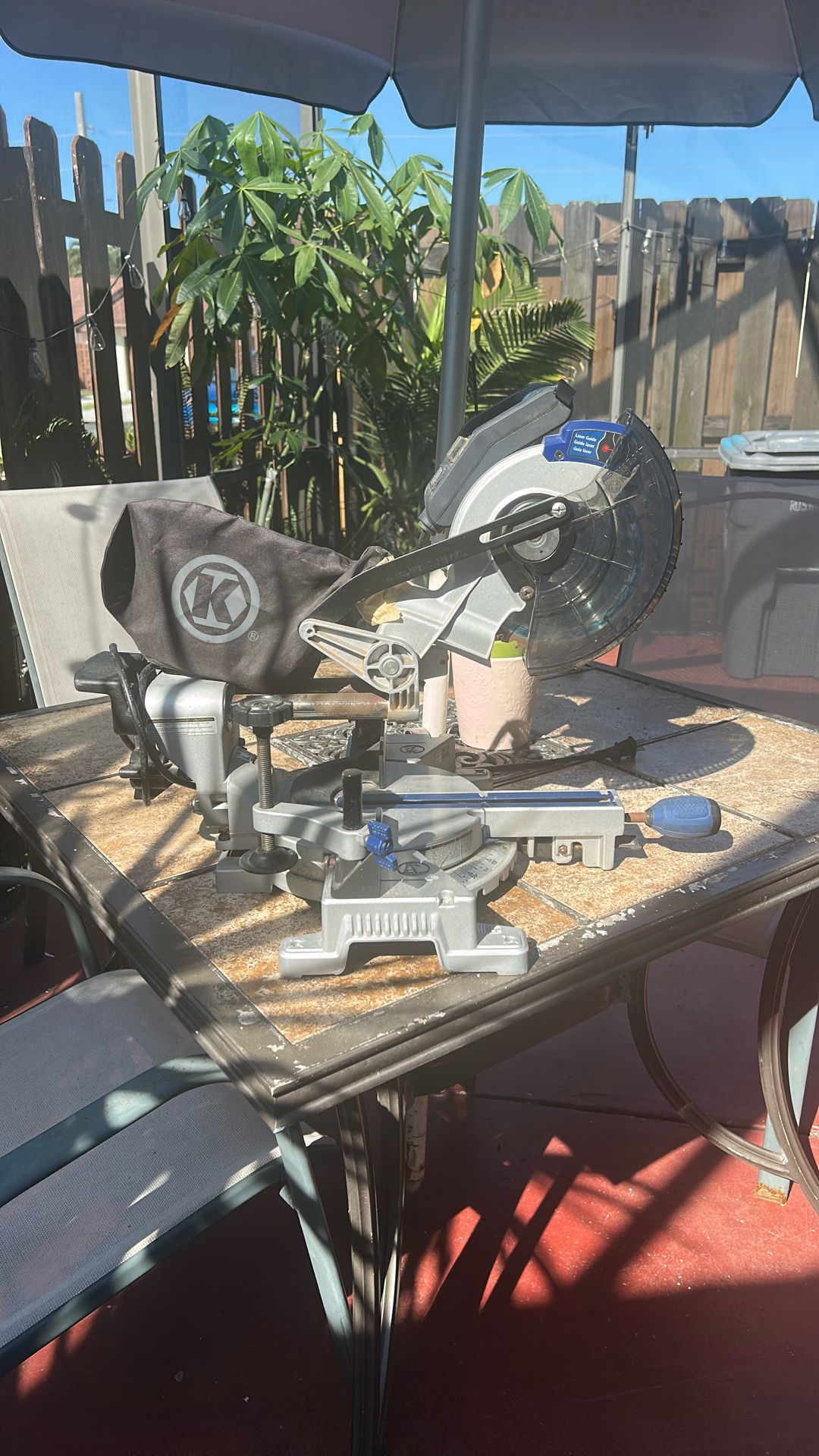 Kobalt 7-1/4-in 10-Amp Single Bevel Compound Corded Miter Saw