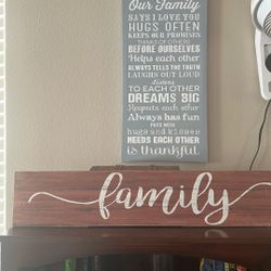 (2)Feel-Good Family Wall Art