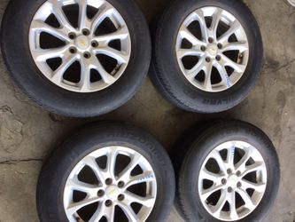 2018-2021 Chevy equinox rims and tire 17* (firm price)