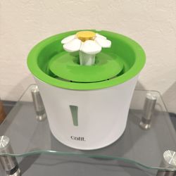 Catit Drinking Water Fountain, 3 L & Filter
