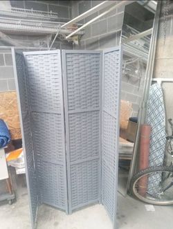 A room divider