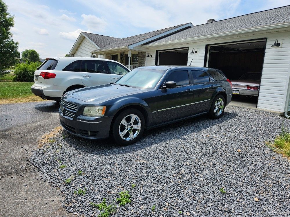 2008 Dodge Magnum