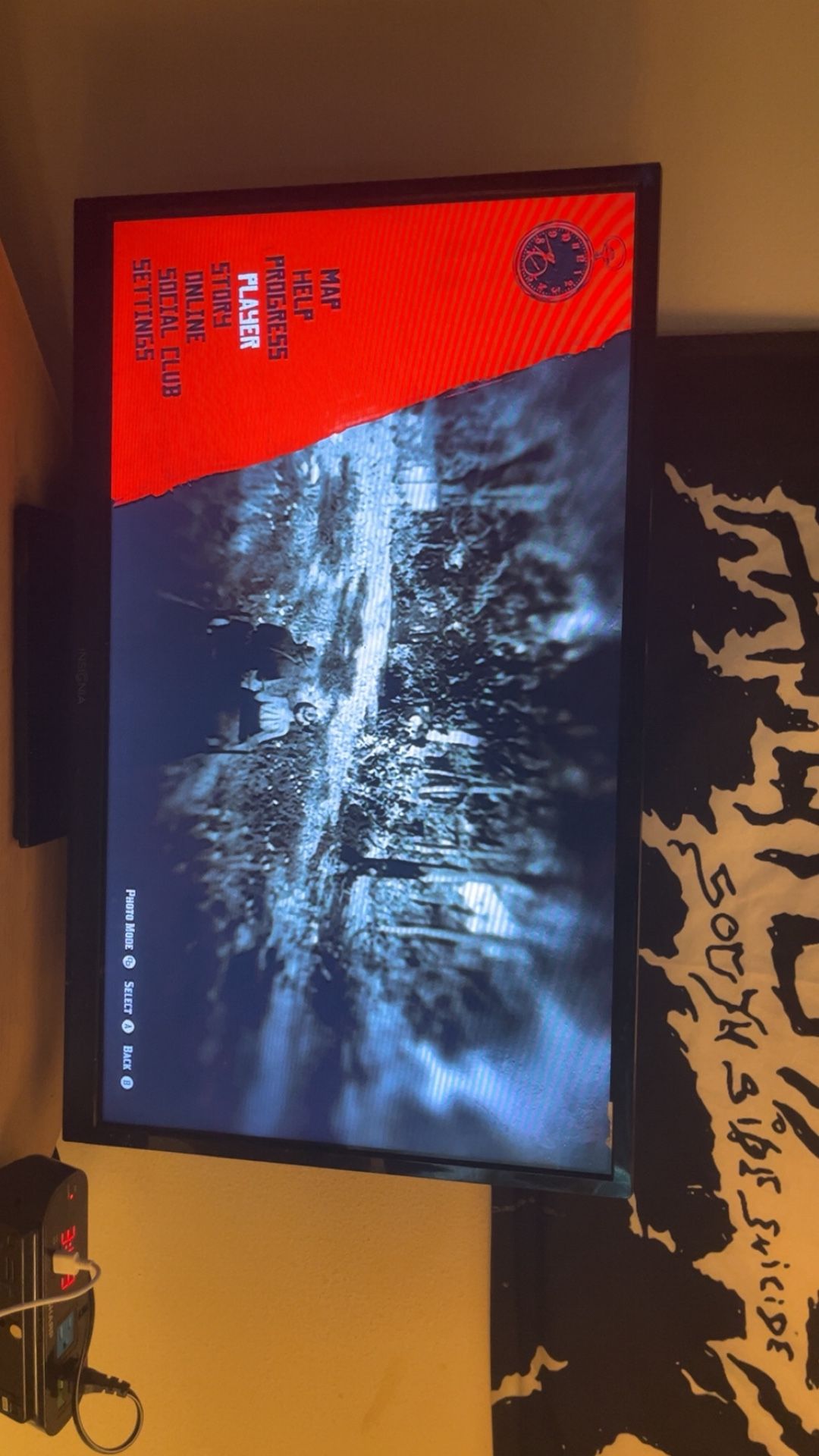 Insignia Television 25”