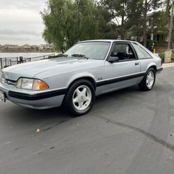 1991 Ford Mustang