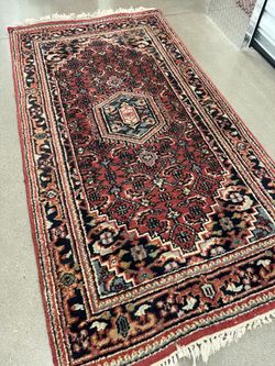 Wool rug 5.9x3