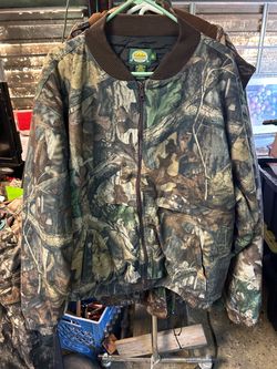 Cabela's Camo Hunting Jacket vintage